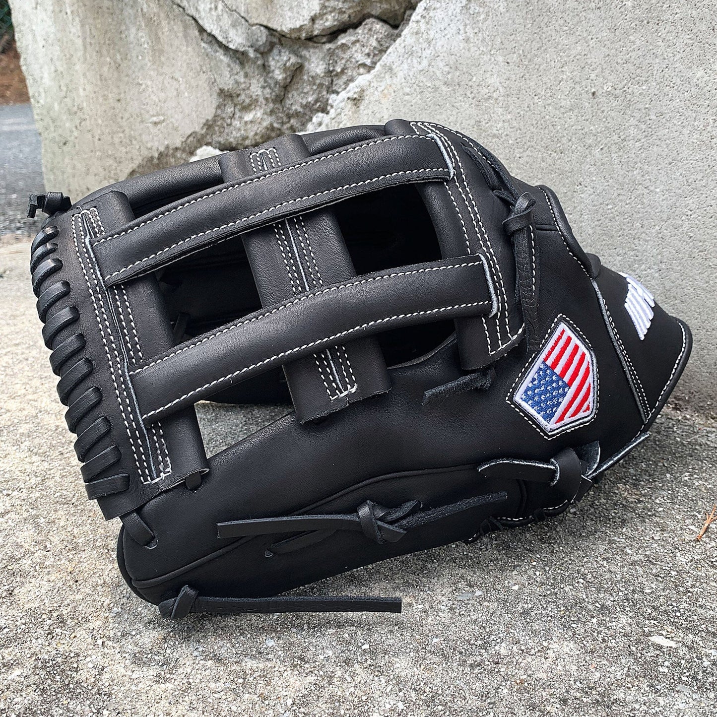 14" Softball Outfielder's Glove - Black Leather - H Web