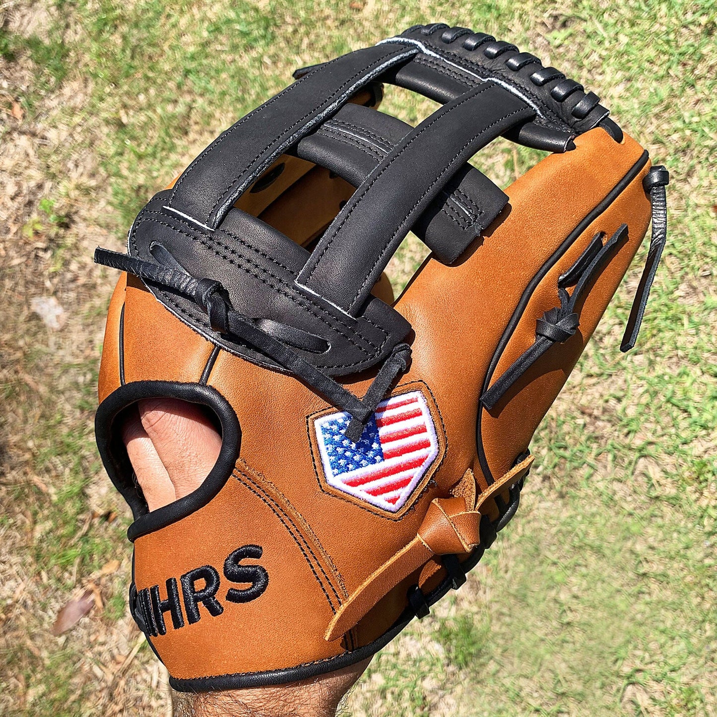 14" Softball Outfielder's Glove - Tan & Black - H Web