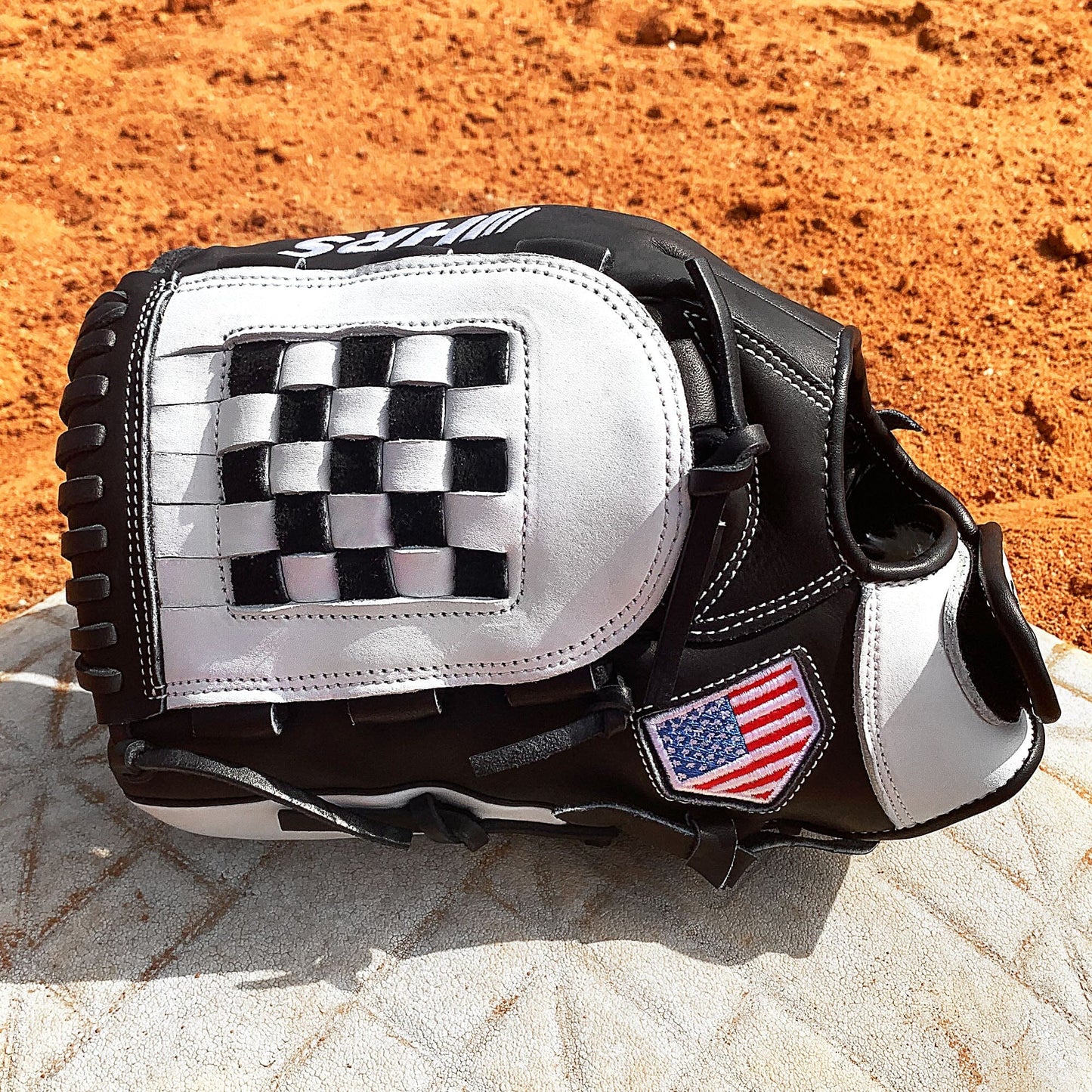 12" Basket Web - Black & White Checkerboard