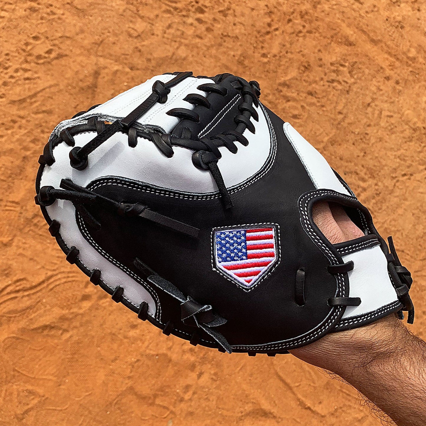 33.5" Baseball Catcher's Mitt - Black and White