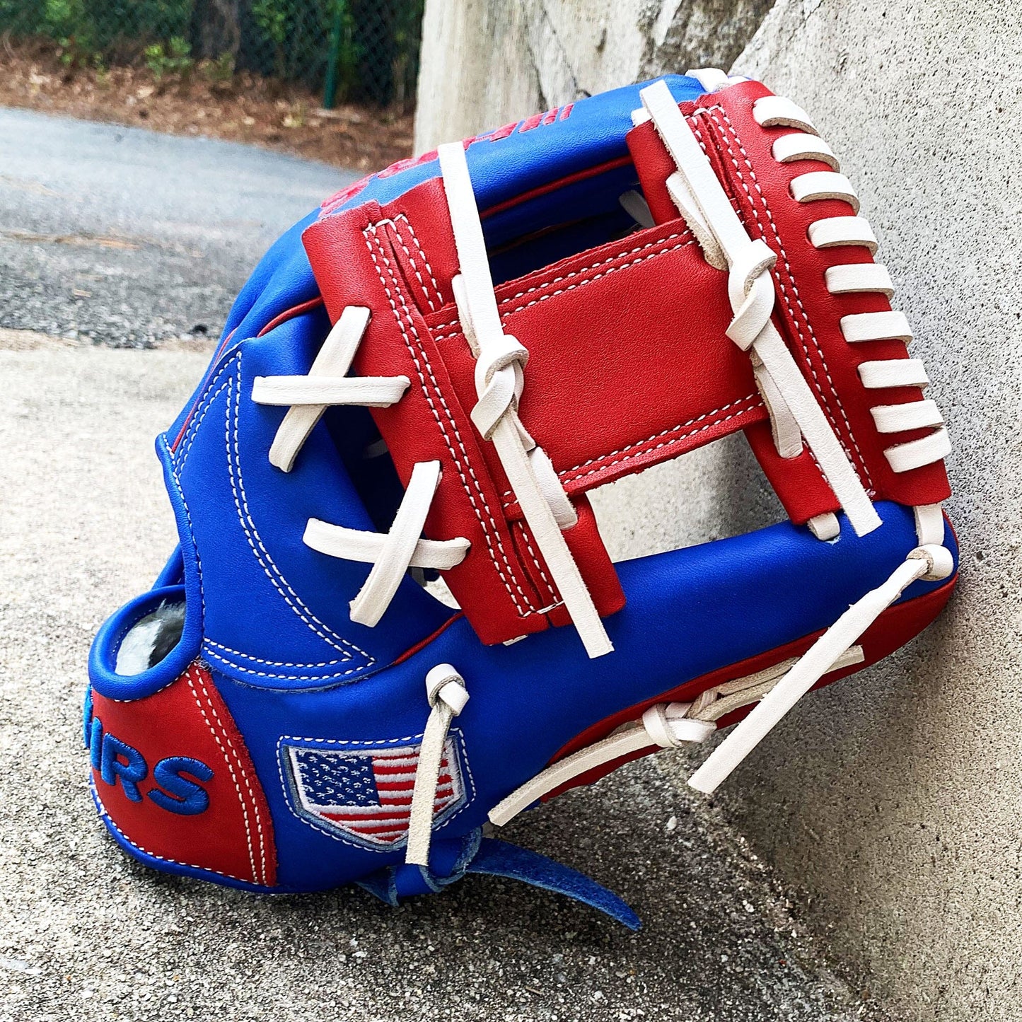 11.5" - Red/White/Blue I-Web