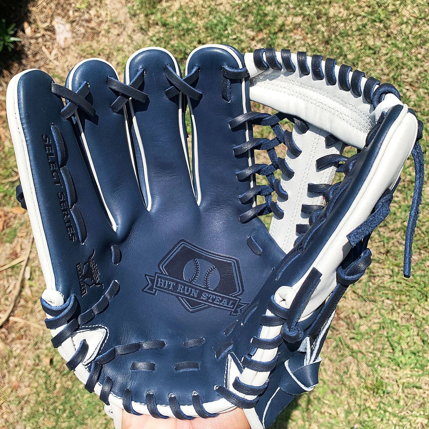 12" - Navy & White - Modified Trapeze Web