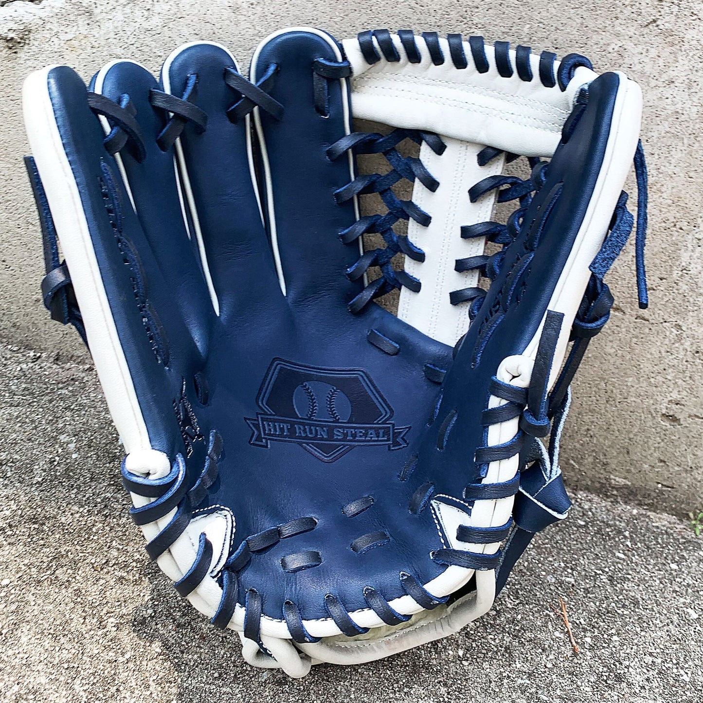 12" - Navy & White - Modified Trapeze Web