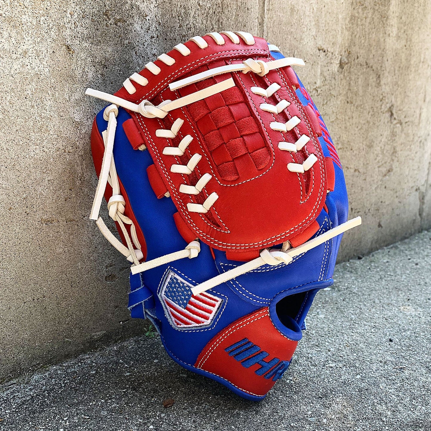 12" - Red/White/Blue -Grid and Net Web