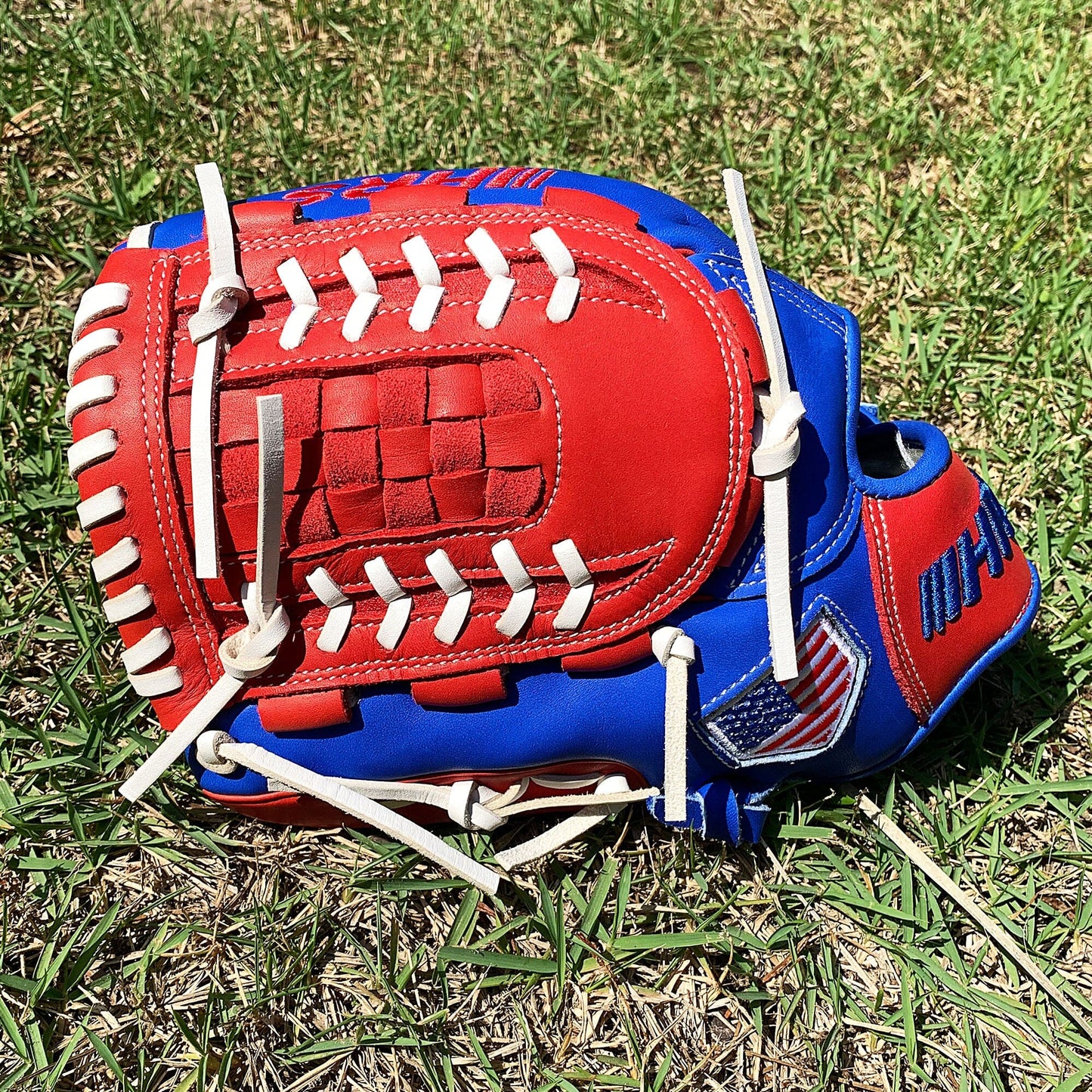 12" - Red/White/Blue -Grid and Net Web