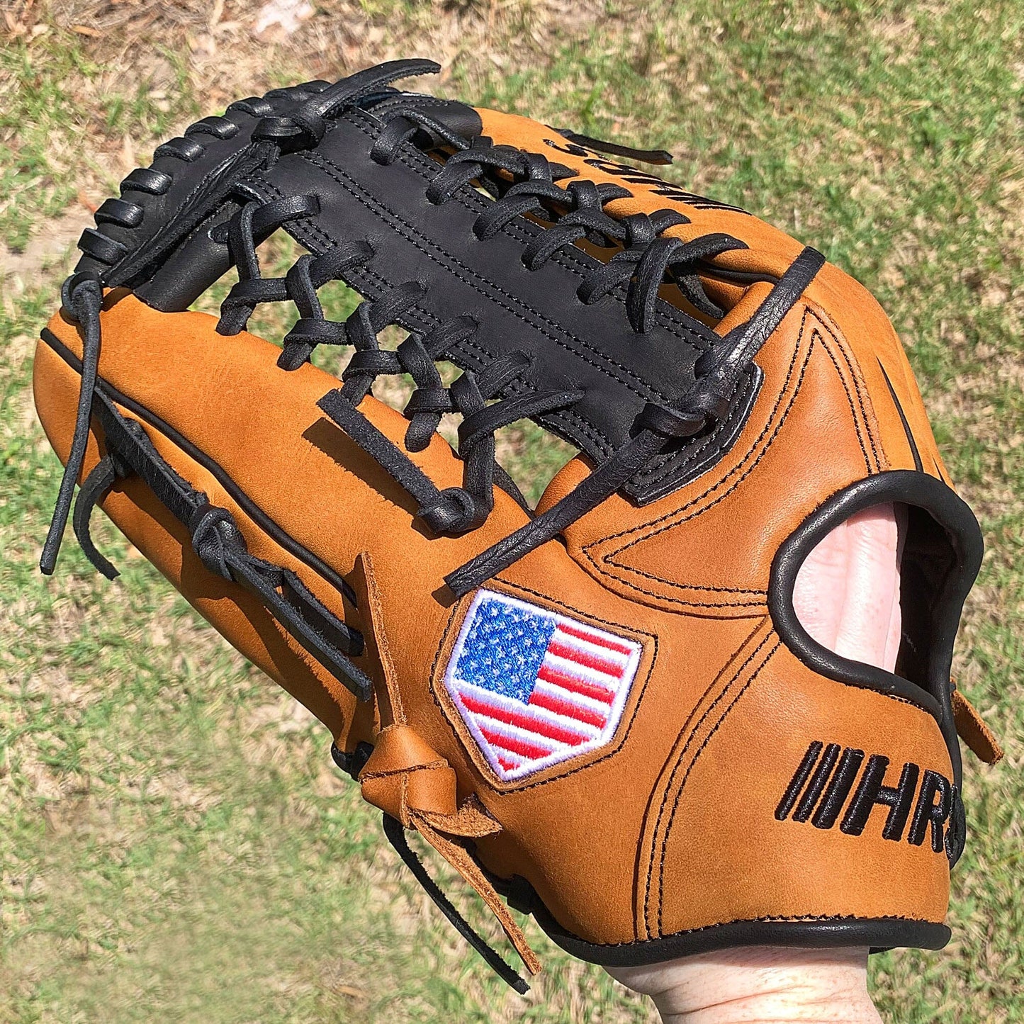 13" - Tan with Black Web - Modified Trap Web