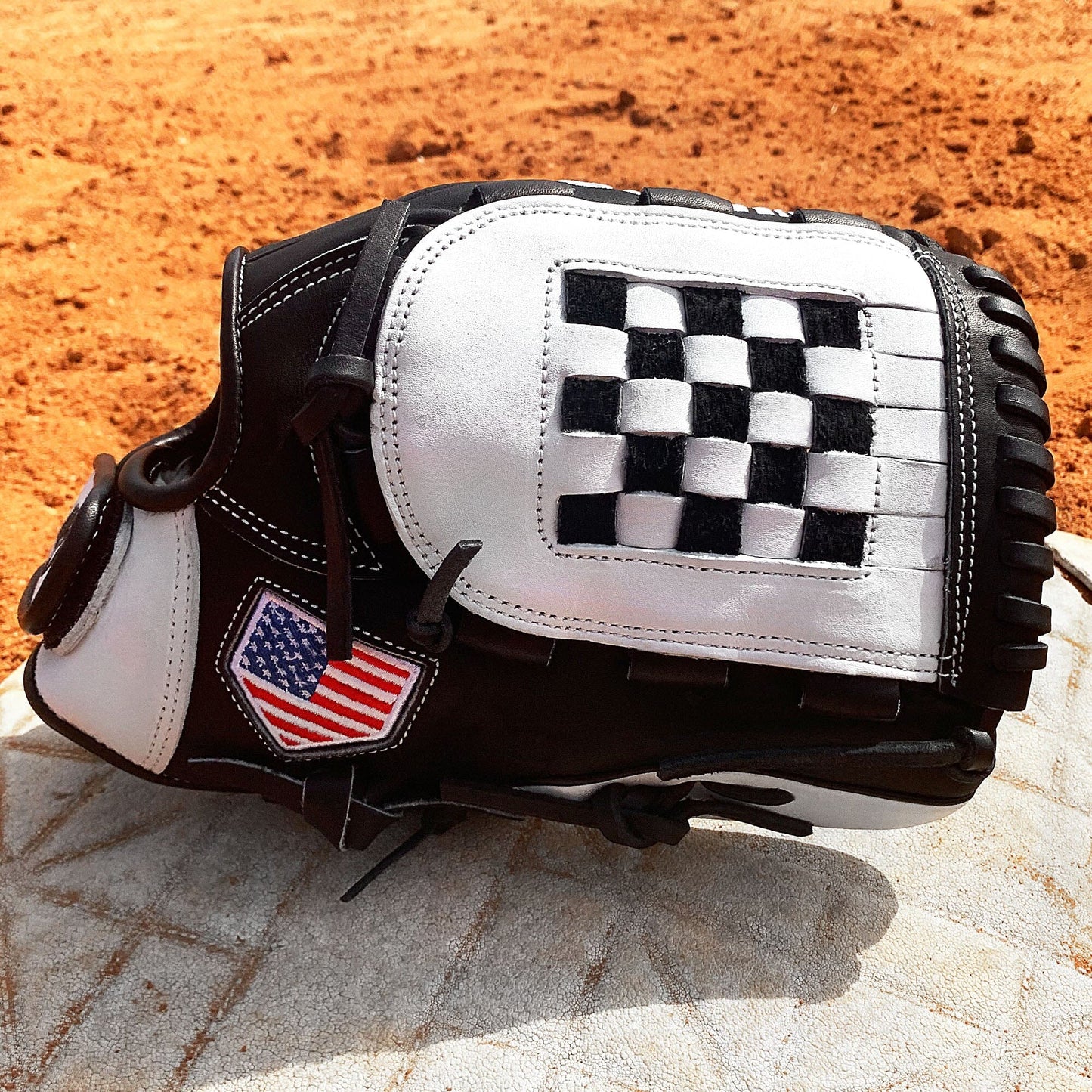 12" Basket Web - Black & White Checkerboard