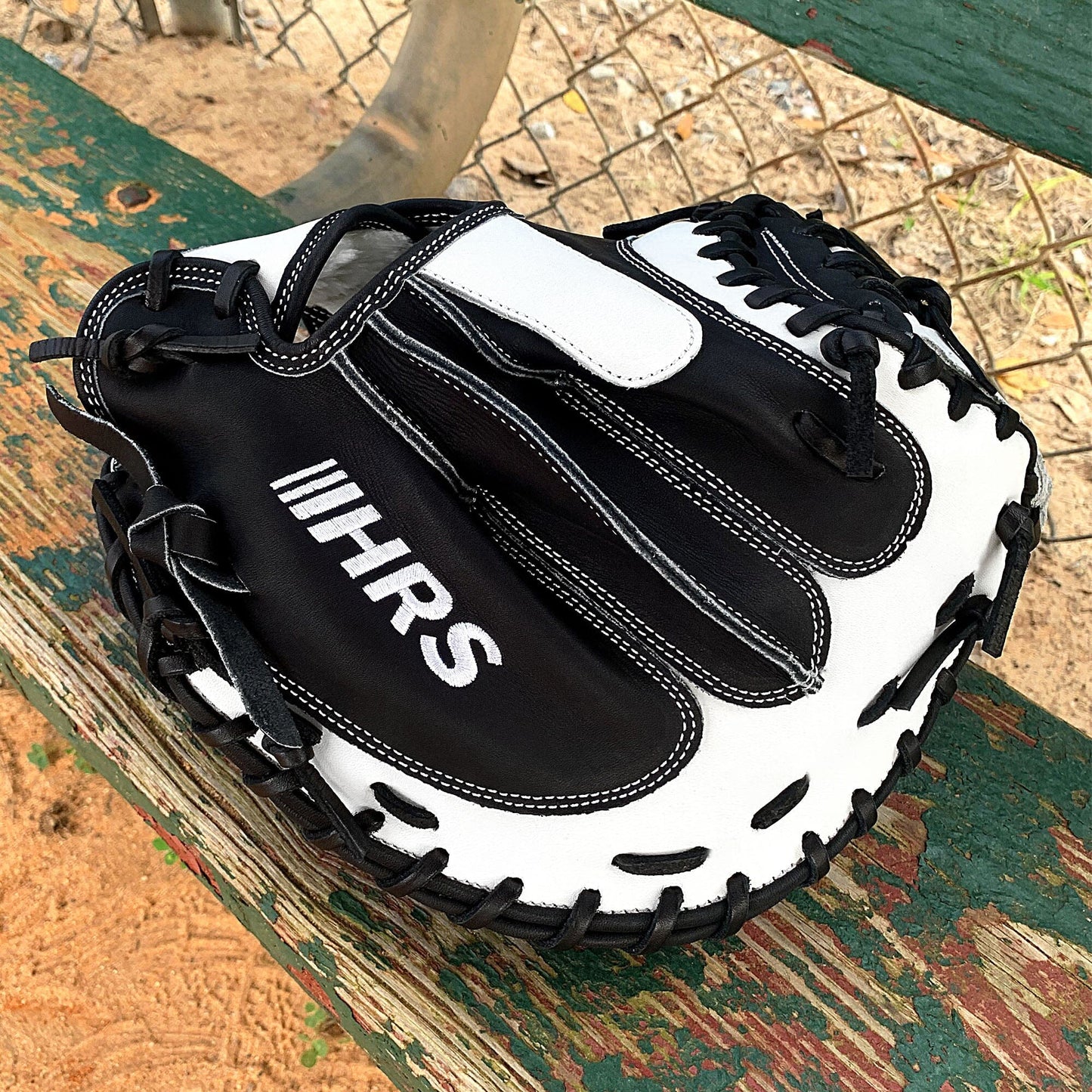 33.5" Baseball Catcher's Mitt - Black and White