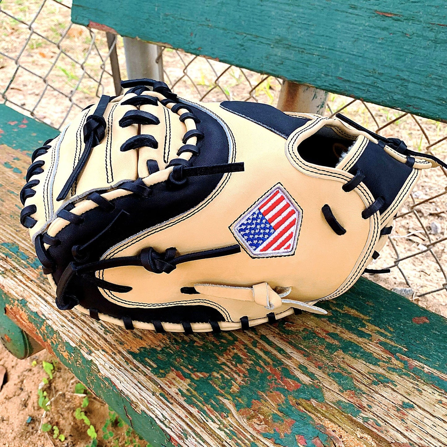 34" - Baseball Catcher's Mitt - Cream and Black