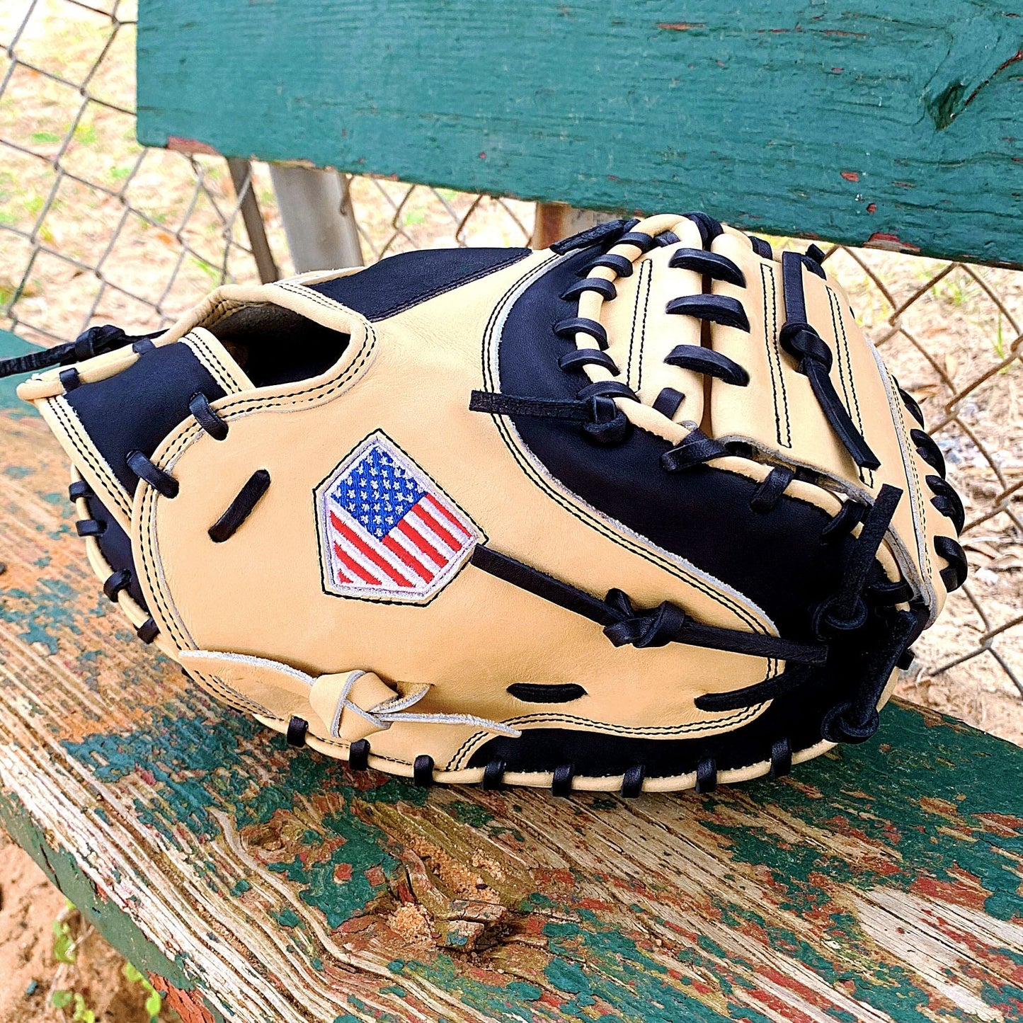 34" - Baseball Catcher's Mitt - Cream and Black