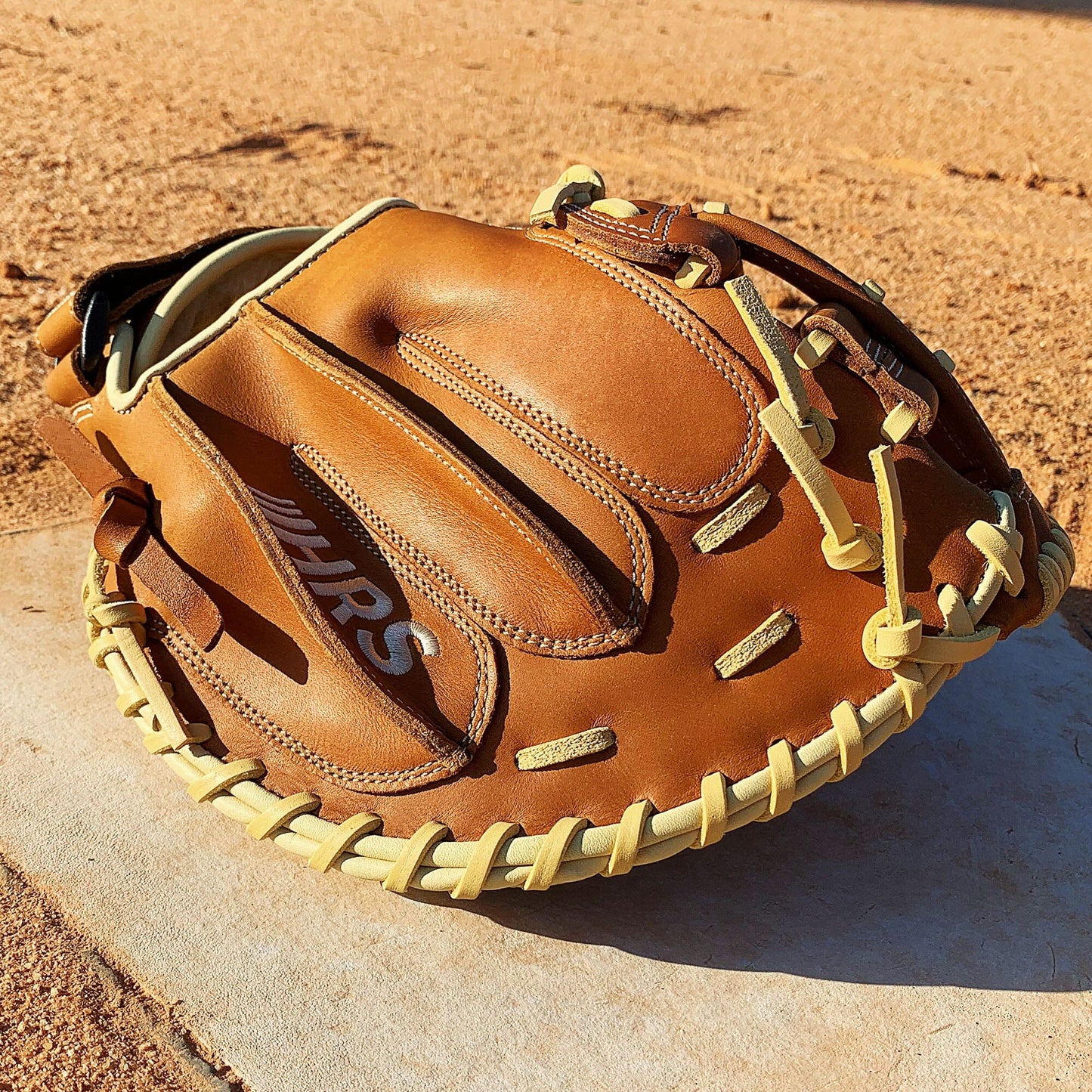 34" Softball Catcher's Mitt - Tan with Cream Laces